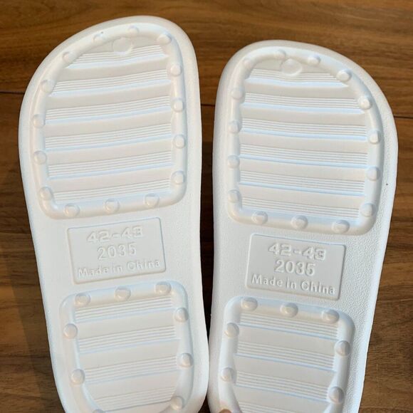 Classic Croc style shoe/clog, EVA, new white sz 42-43 or 10-11, fun in the sun - Picture 8 of 15